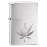 Zapalniczka ZIPPO - LEAF DESIGN ENGRAVED